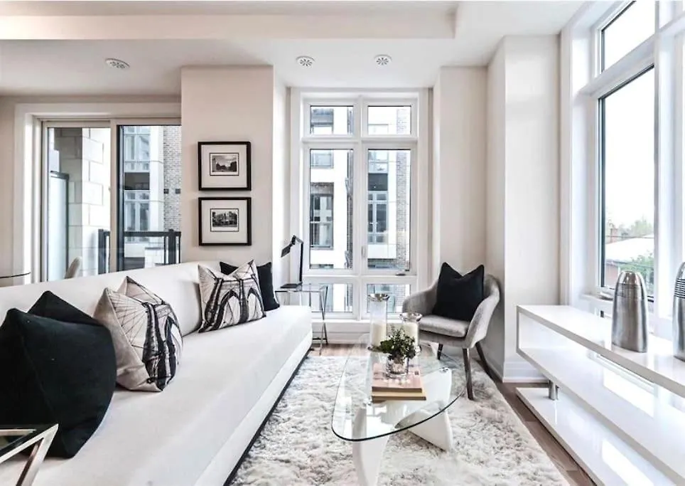 Apartamento Luxe Toronto Townhome, Rooftop Terrace, Parking